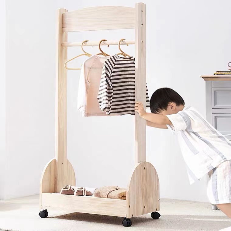 Custom Hanger Factory Wholesal - Baby Clothing Display Stand のレビューと価格
