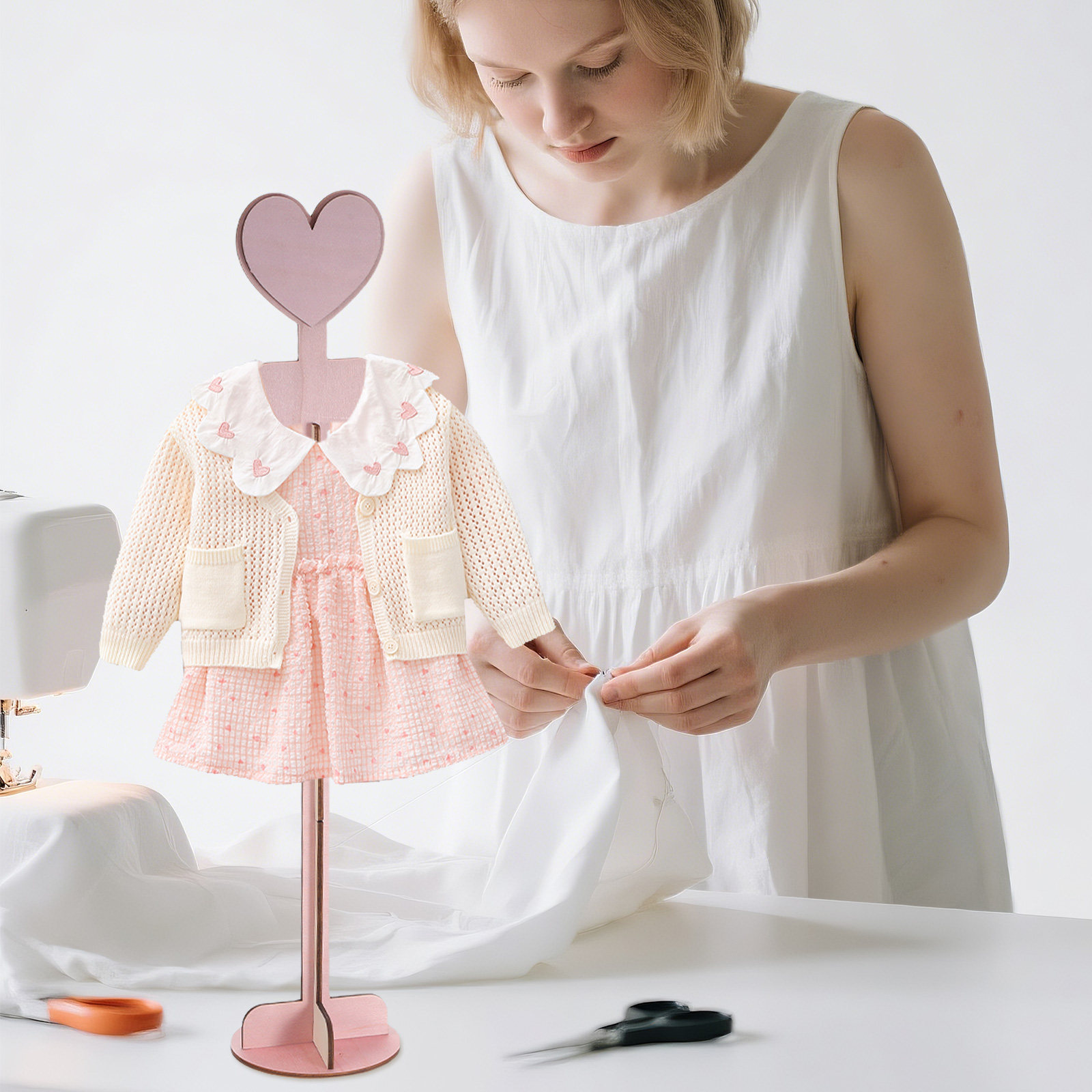 Wooden Baby Clothes Display St - Baby Clothing Display Stand のレビューと価格